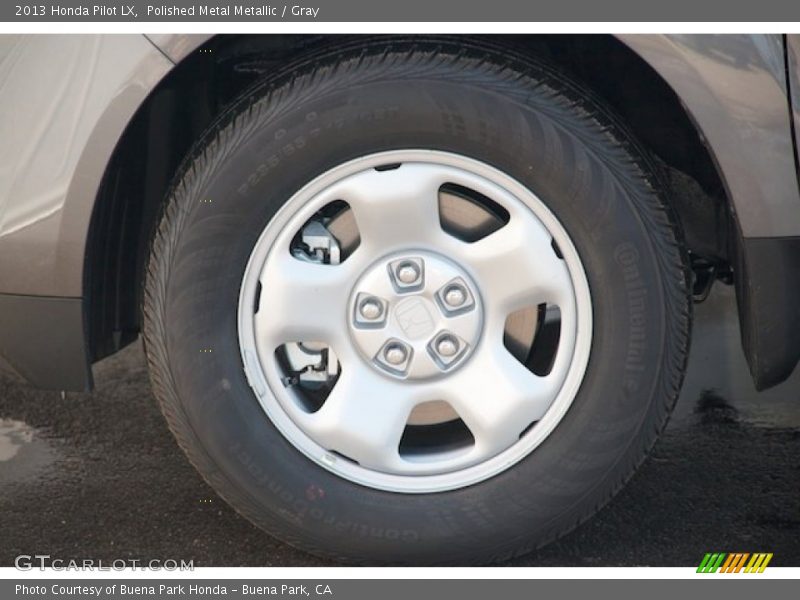 Polished Metal Metallic / Gray 2013 Honda Pilot LX