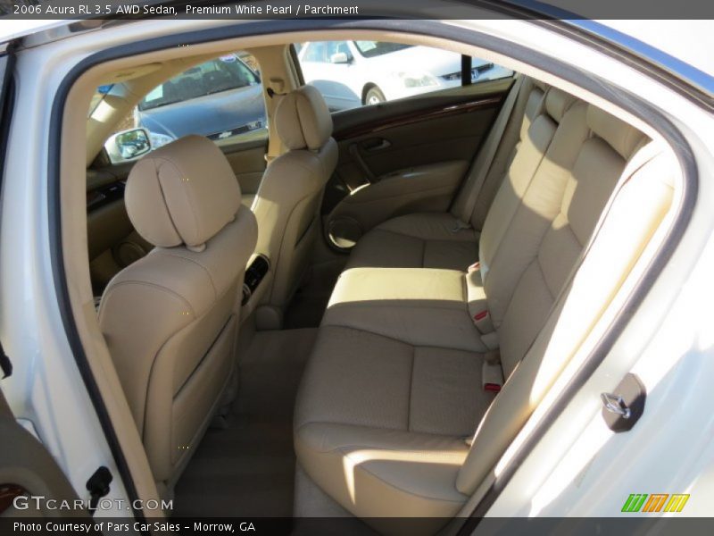 Rear Seat of 2006 RL 3.5 AWD Sedan