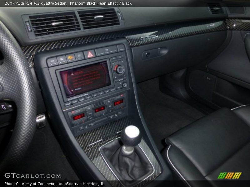 Controls of 2007 RS4 4.2 quattro Sedan