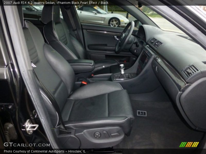 Front Seat of 2007 RS4 4.2 quattro Sedan