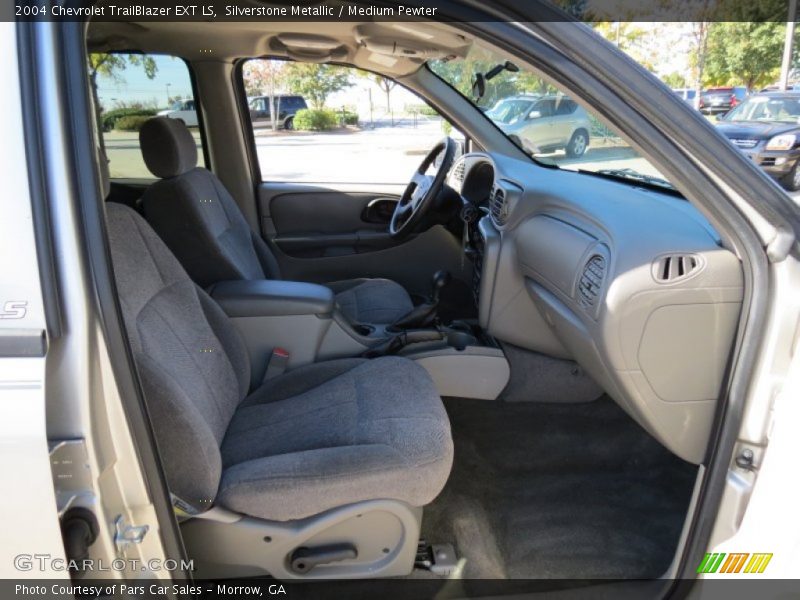 Silverstone Metallic / Medium Pewter 2004 Chevrolet TrailBlazer EXT LS