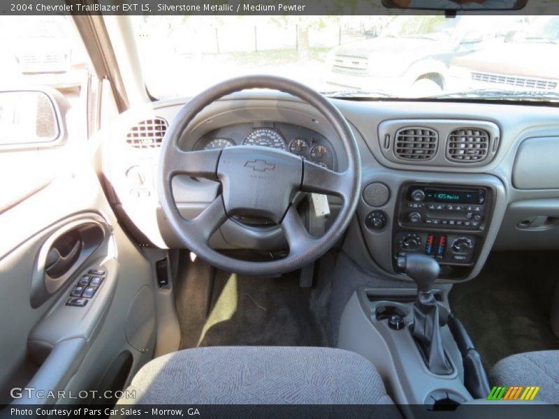 Silverstone Metallic / Medium Pewter 2004 Chevrolet TrailBlazer EXT LS