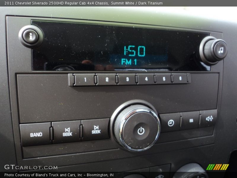 Audio System of 2011 Silverado 2500HD Regular Cab 4x4 Chassis
