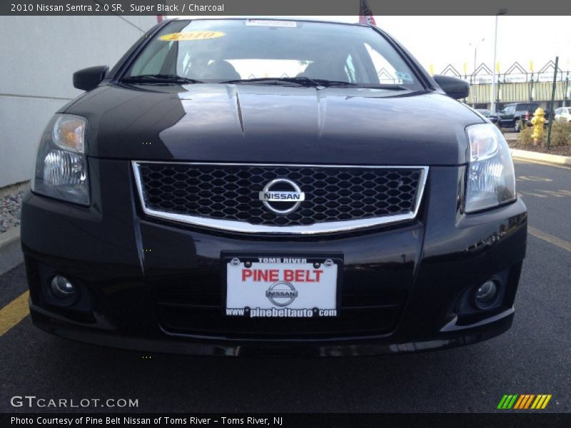 Super Black / Charcoal 2010 Nissan Sentra 2.0 SR