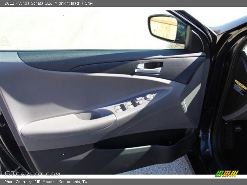 Midnight Black / Gray 2012 Hyundai Sonata GLS