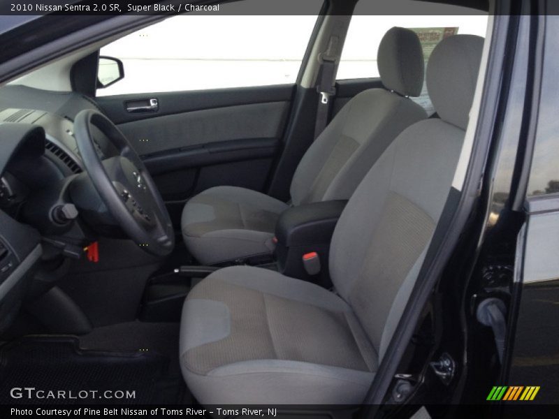 Super Black / Charcoal 2010 Nissan Sentra 2.0 SR