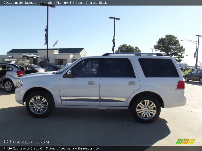 White Platinum Tri-Coat / Charcoal Black 2011 Lincoln Navigator 4x4