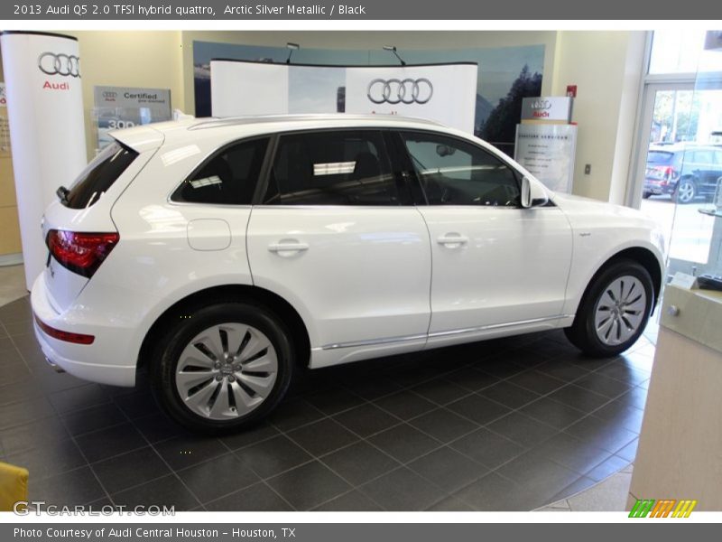 Arctic Silver Metallic / Black 2013 Audi Q5 2.0 TFSI hybrid quattro