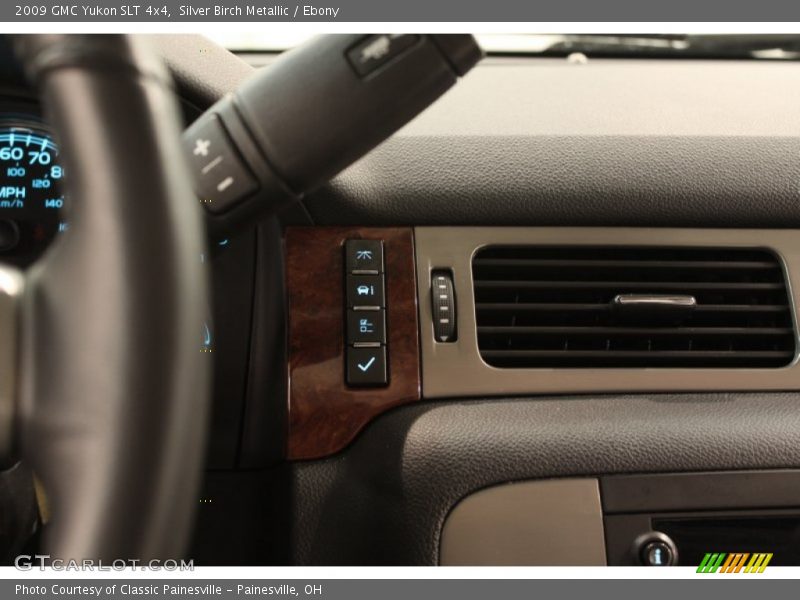 Silver Birch Metallic / Ebony 2009 GMC Yukon SLT 4x4