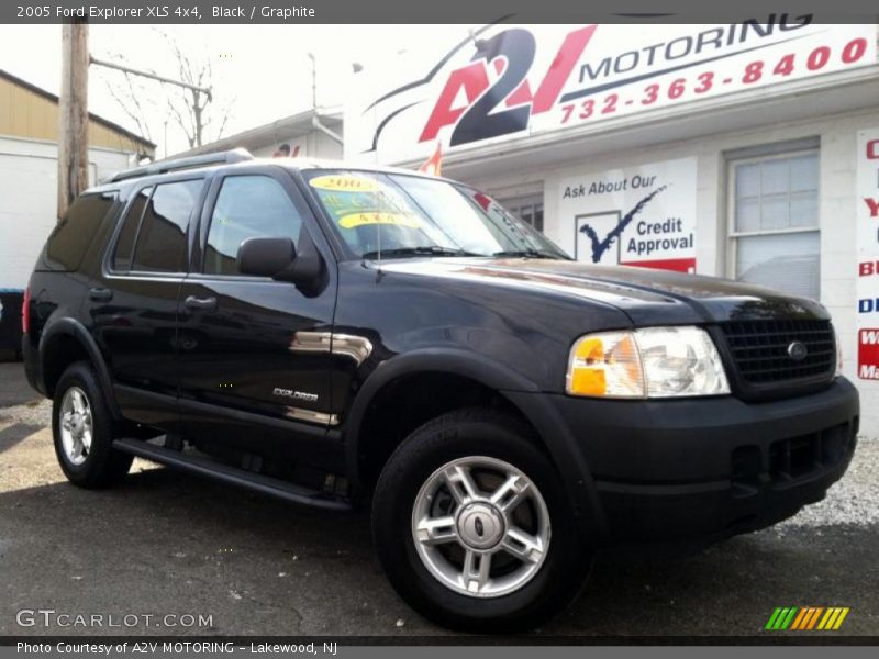 Black / Graphite 2005 Ford Explorer XLS 4x4