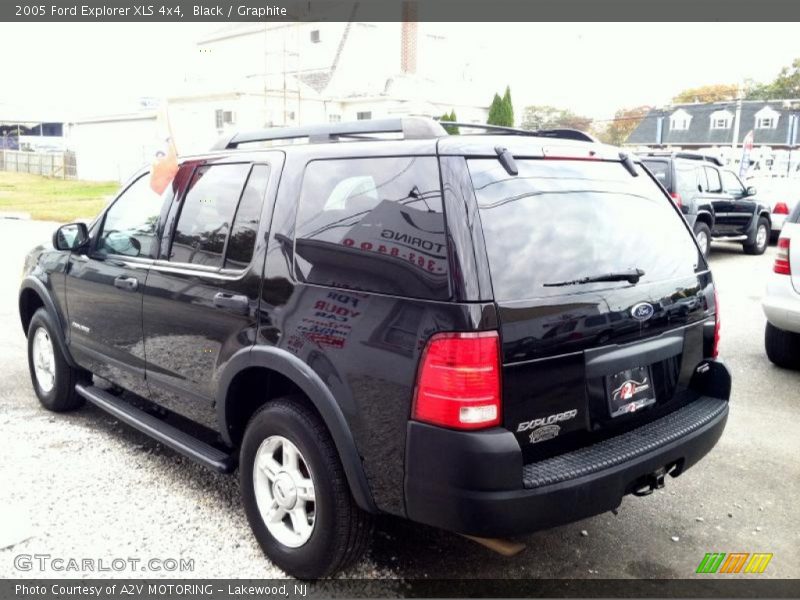 Black / Graphite 2005 Ford Explorer XLS 4x4