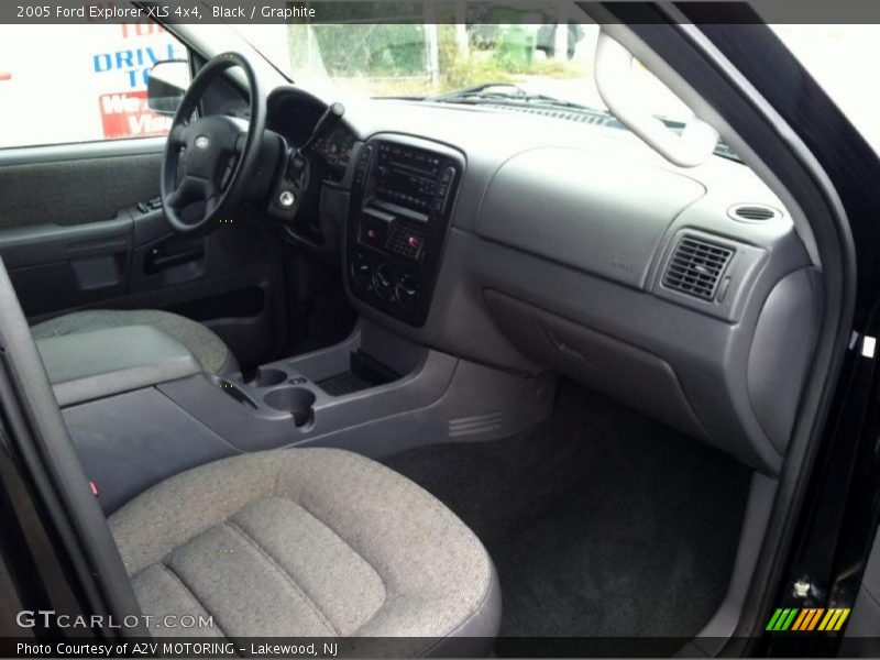 Black / Graphite 2005 Ford Explorer XLS 4x4