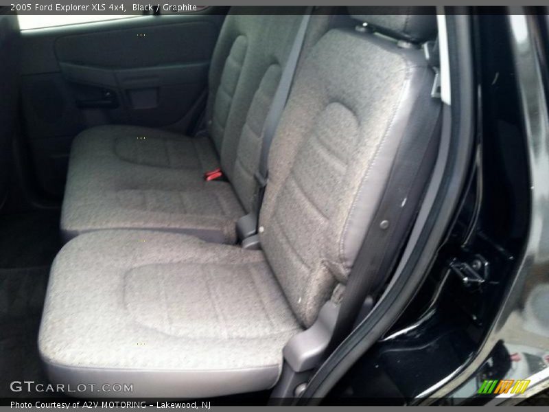 Black / Graphite 2005 Ford Explorer XLS 4x4