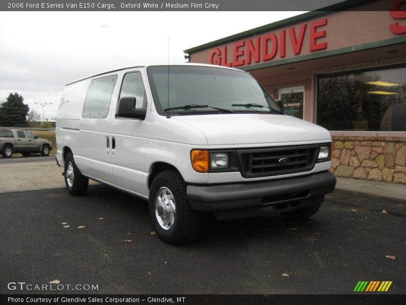 Oxford White / Medium Flint Grey 2006 Ford E Series Van E150 Cargo