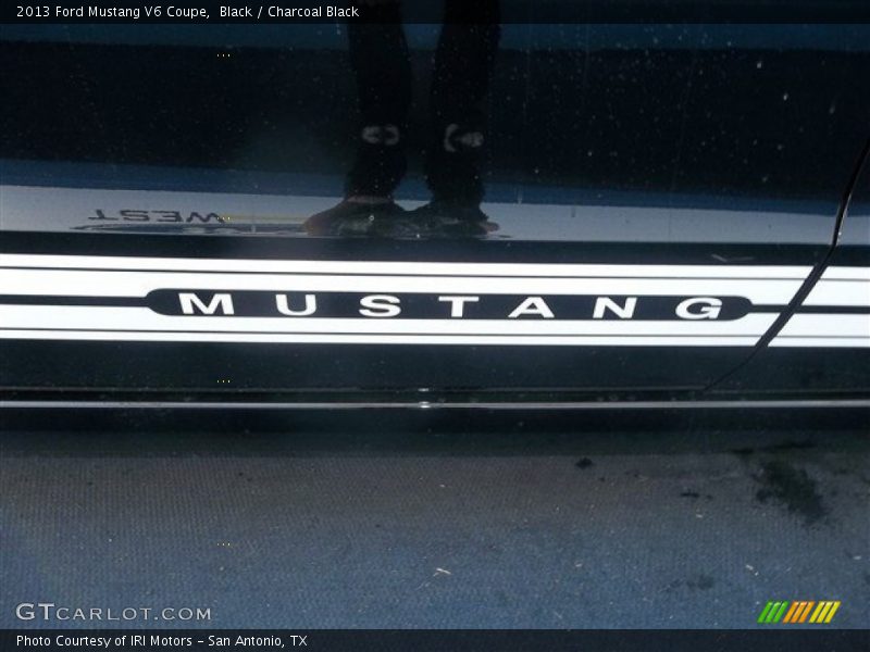 Black / Charcoal Black 2013 Ford Mustang V6 Coupe