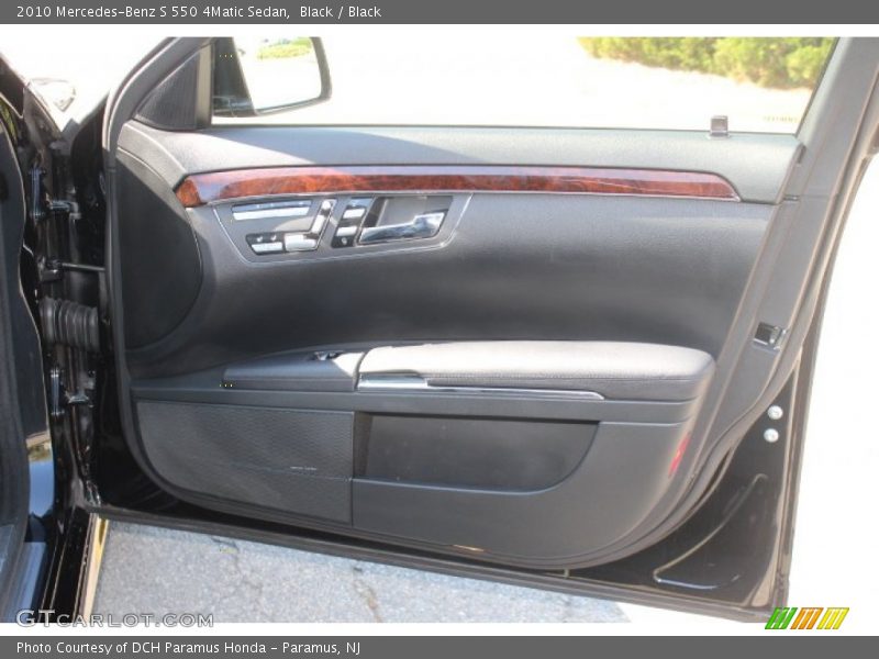 Black / Black 2010 Mercedes-Benz S 550 4Matic Sedan