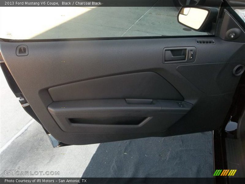 Black / Charcoal Black 2013 Ford Mustang V6 Coupe