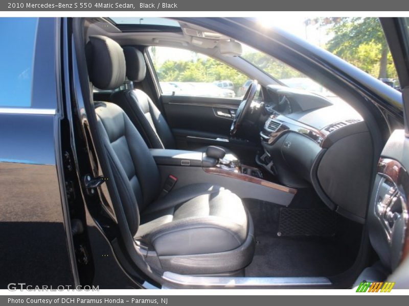 Black / Black 2010 Mercedes-Benz S 550 4Matic Sedan