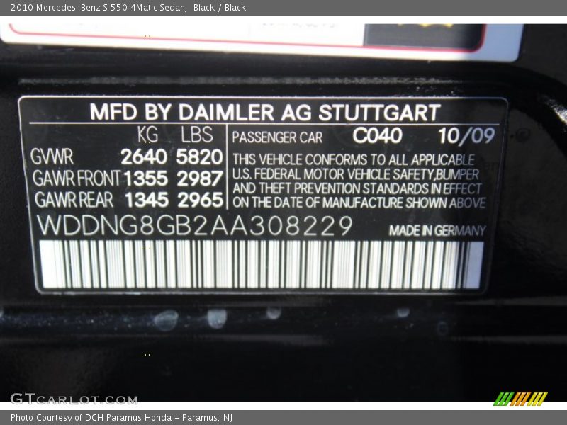Black / Black 2010 Mercedes-Benz S 550 4Matic Sedan