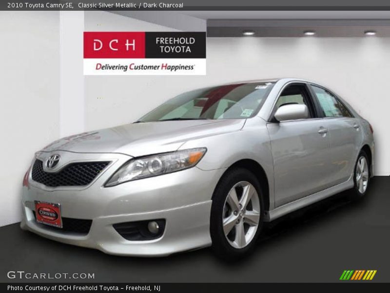 Classic Silver Metallic / Dark Charcoal 2010 Toyota Camry SE