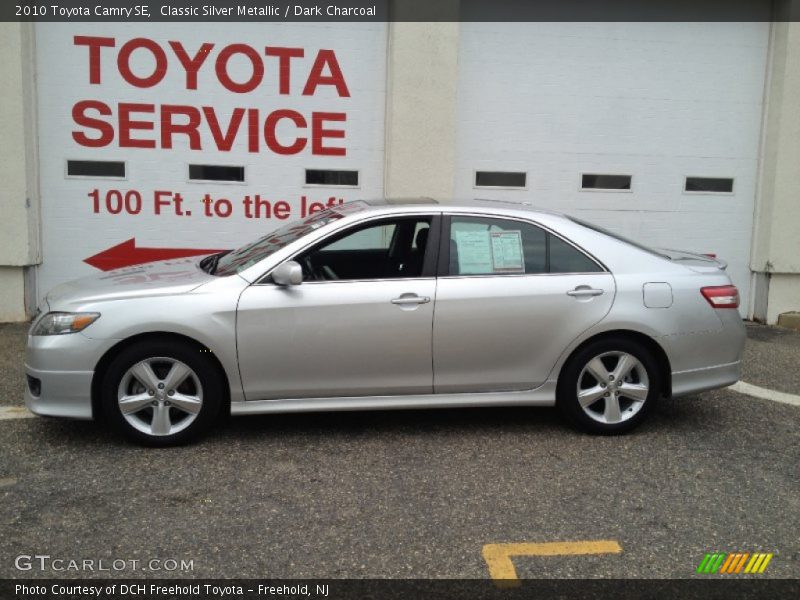 Classic Silver Metallic / Dark Charcoal 2010 Toyota Camry SE