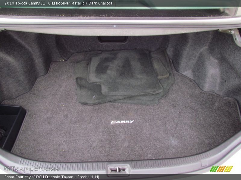 Classic Silver Metallic / Dark Charcoal 2010 Toyota Camry SE