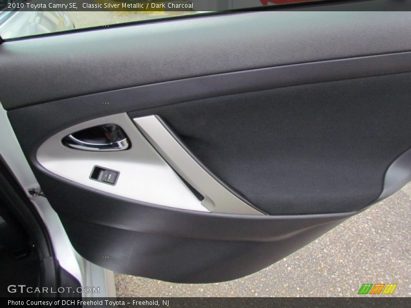 Classic Silver Metallic / Dark Charcoal 2010 Toyota Camry SE