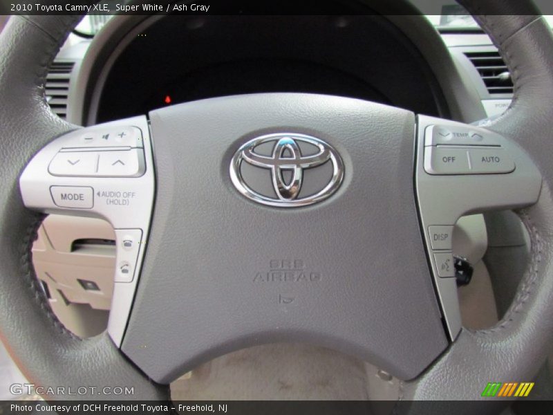 Super White / Ash Gray 2010 Toyota Camry XLE