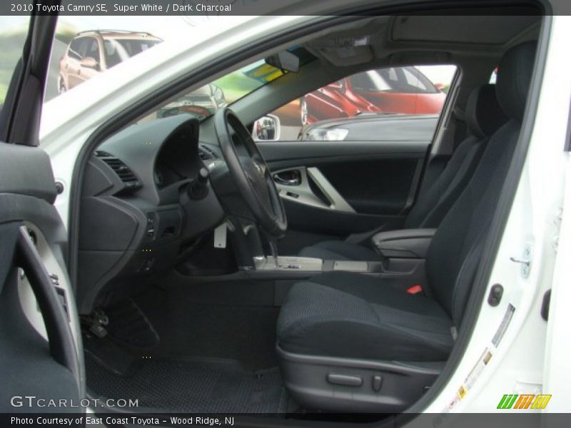 Super White / Dark Charcoal 2010 Toyota Camry SE
