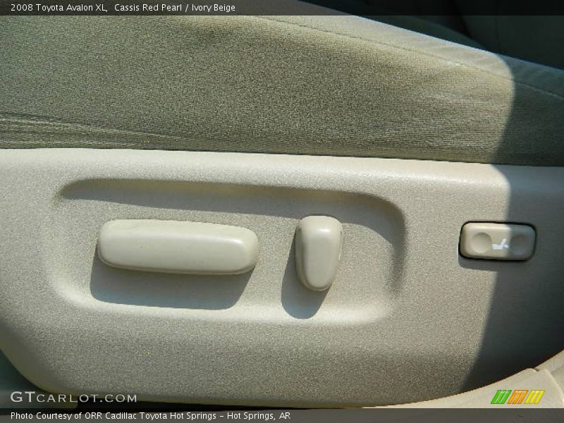 Cassis Red Pearl / Ivory Beige 2008 Toyota Avalon XL