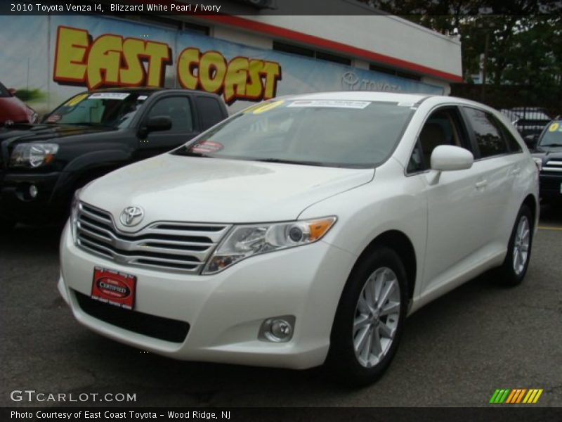 Blizzard White Pearl / Ivory 2010 Toyota Venza I4