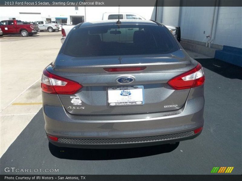 Sterling Gray / Charcoal Black 2013 Ford Focus S Sedan