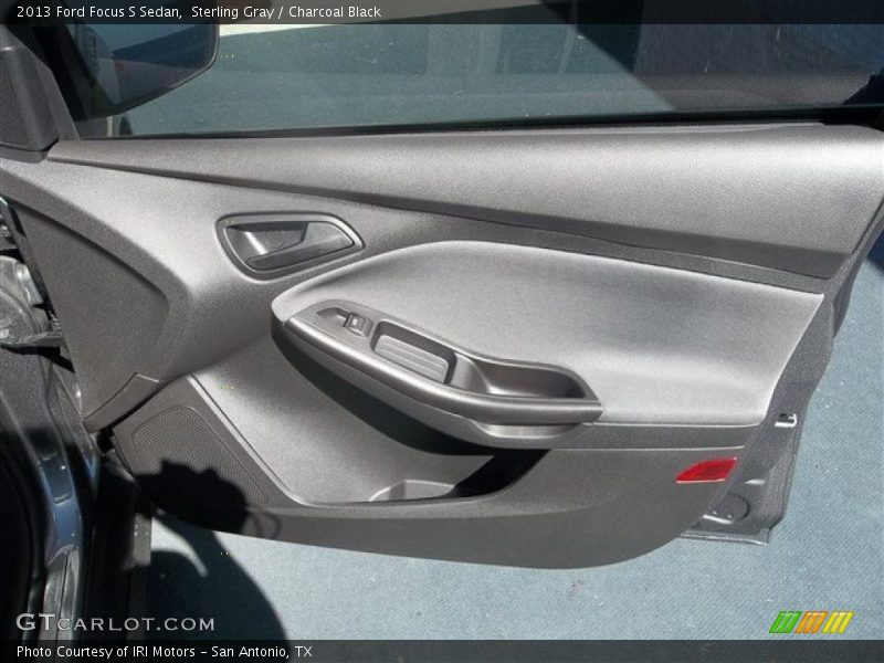 Sterling Gray / Charcoal Black 2013 Ford Focus S Sedan