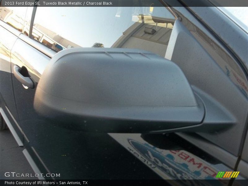 Tuxedo Black Metallic / Charcoal Black 2013 Ford Edge SE