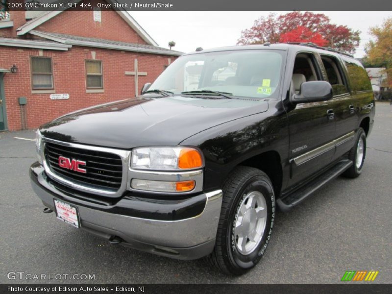 Onyx Black / Neutral/Shale 2005 GMC Yukon XL SLT 4x4