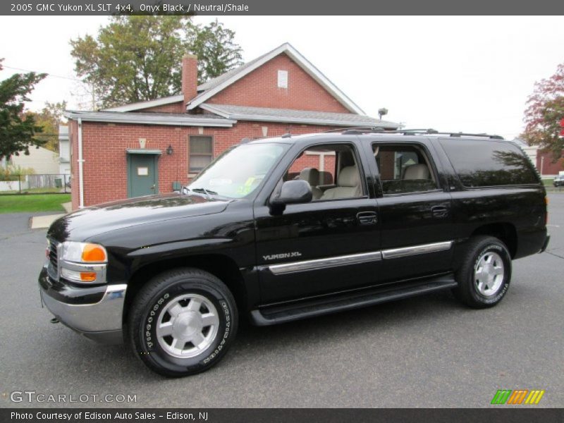 Onyx Black / Neutral/Shale 2005 GMC Yukon XL SLT 4x4