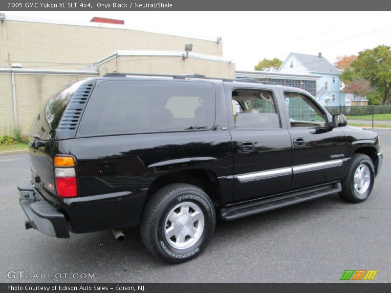 Onyx Black / Neutral/Shale 2005 GMC Yukon XL SLT 4x4