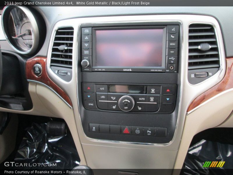 White Gold Metallic / Black/Light Frost Beige 2011 Jeep Grand Cherokee Limited 4x4