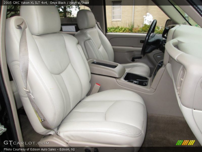 Onyx Black / Neutral/Shale 2005 GMC Yukon XL SLT 4x4