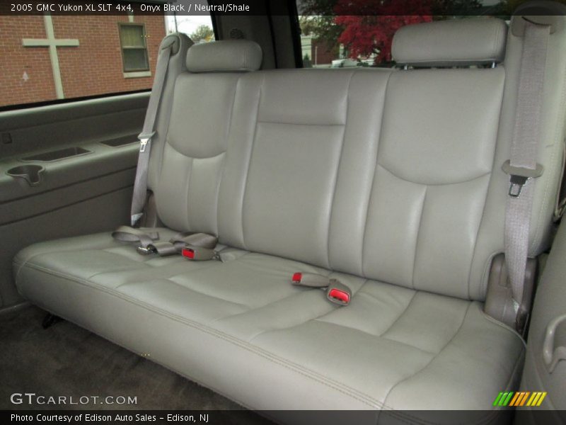 Onyx Black / Neutral/Shale 2005 GMC Yukon XL SLT 4x4