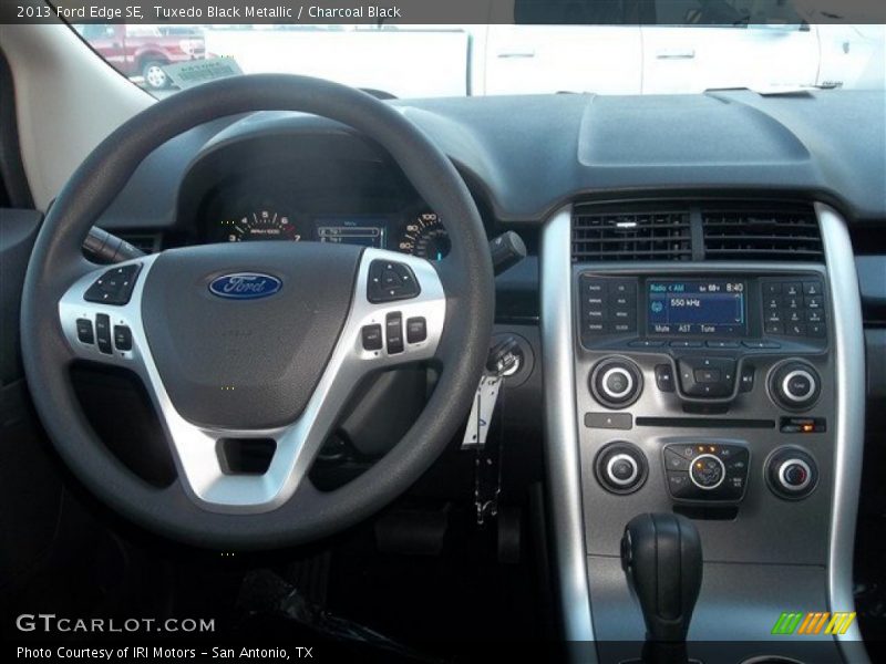 Tuxedo Black Metallic / Charcoal Black 2013 Ford Edge SE