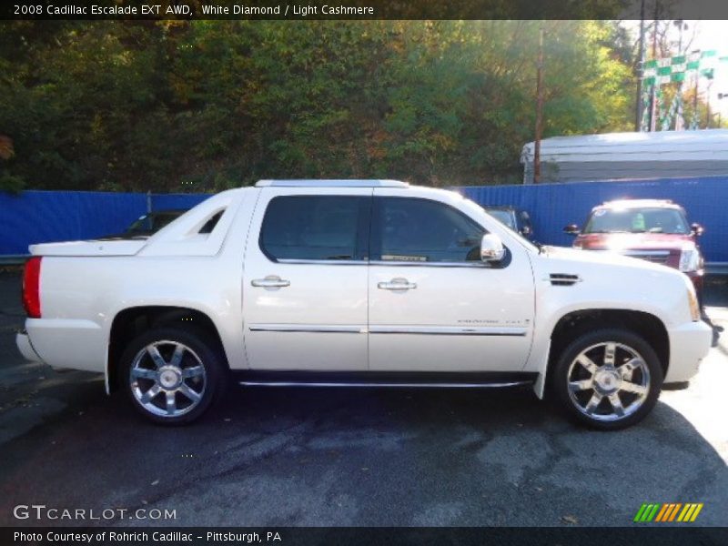 White Diamond / Light Cashmere 2008 Cadillac Escalade EXT AWD