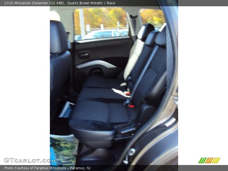 Quartz Brown Metallic / Black 2010 Mitsubishi Outlander XLS 4WD