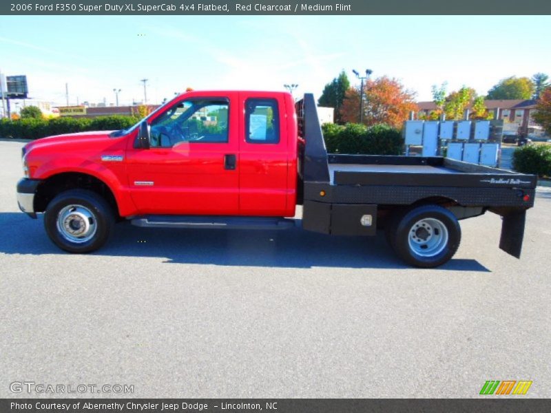 Red Clearcoat / Medium Flint 2006 Ford F350 Super Duty XL SuperCab 4x4 Flatbed