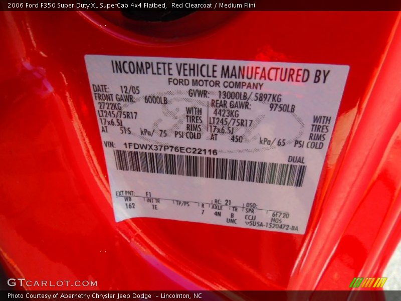 Red Clearcoat / Medium Flint 2006 Ford F350 Super Duty XL SuperCab 4x4 Flatbed