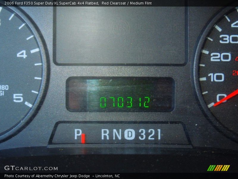Red Clearcoat / Medium Flint 2006 Ford F350 Super Duty XL SuperCab 4x4 Flatbed
