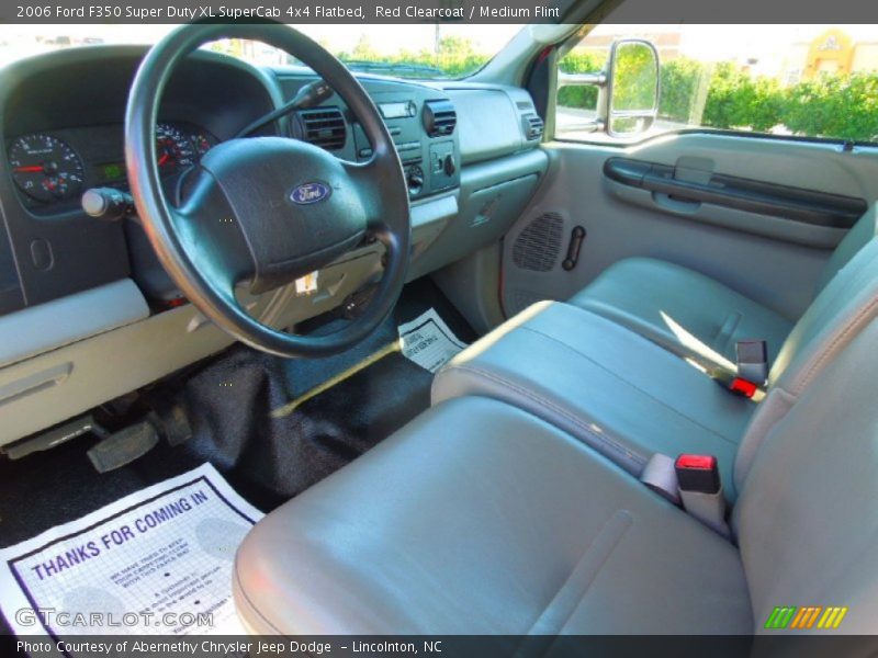 Red Clearcoat / Medium Flint 2006 Ford F350 Super Duty XL SuperCab 4x4 Flatbed