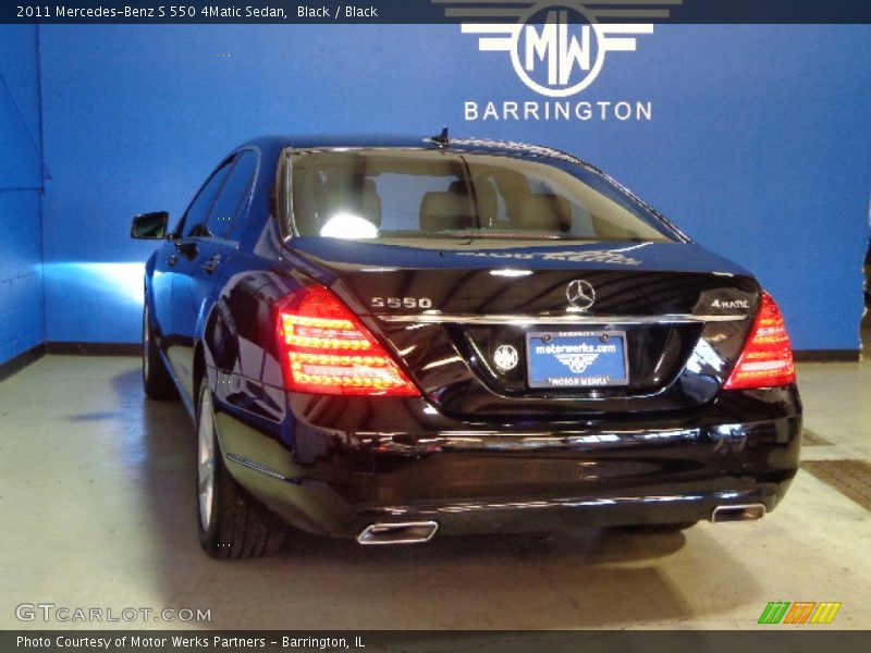 Black / Black 2011 Mercedes-Benz S 550 4Matic Sedan