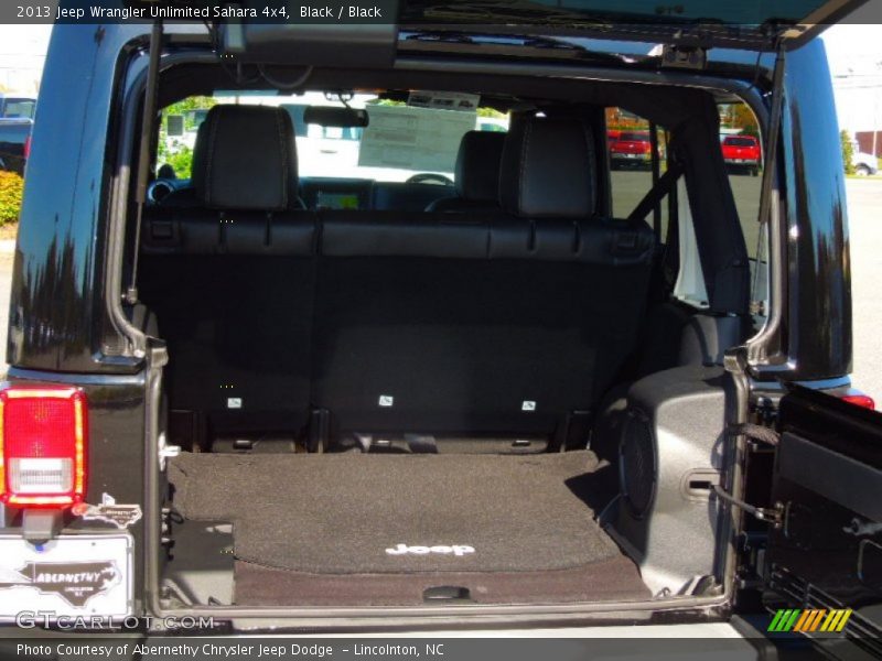 Black / Black 2013 Jeep Wrangler Unlimited Sahara 4x4
