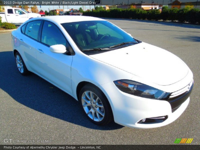 Bright White / Black/Light Diesel Gray 2013 Dodge Dart Rallye